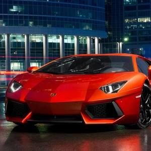 Meet your Posher, Carlos